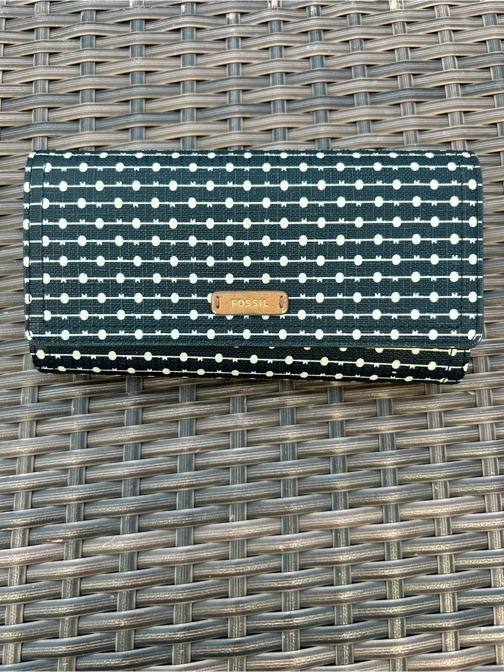 Fossil Logan RFID Black and White Dot-Pattern Women's Wallet